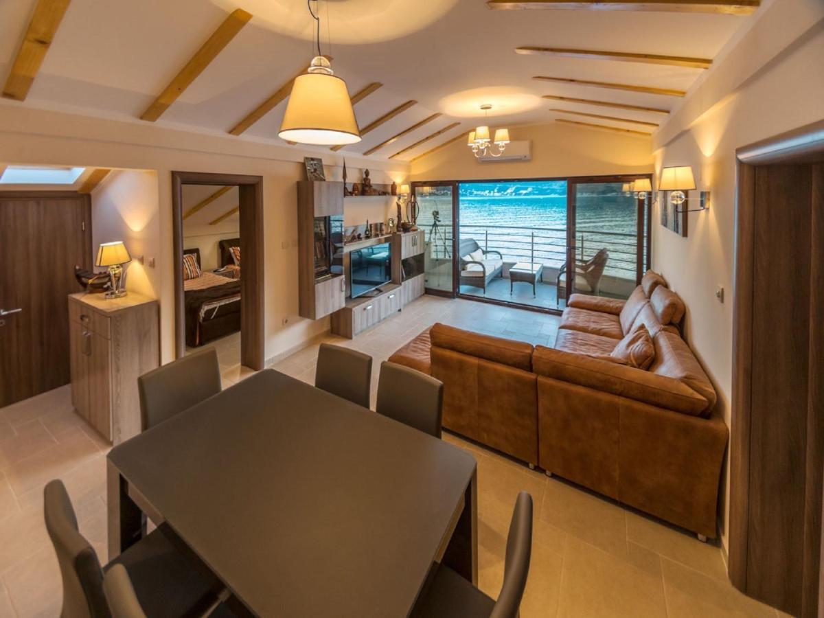 Apartments Twins Herceg Novi Bilik gambar